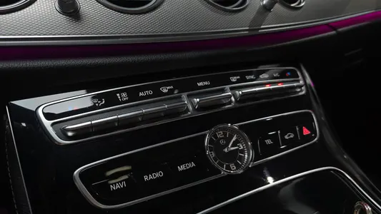 Mercedes-Benz E-Class W213 E200 2016 17