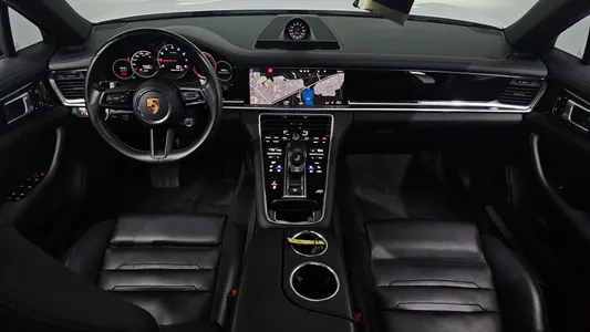 Porsche (971) 2.9 AWD 2021 6