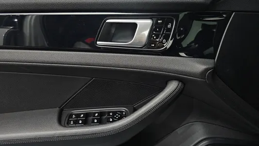 Porsche (971) 2.9 AWD 2021 33