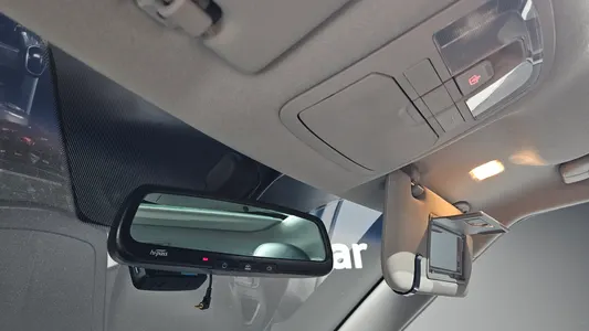 KG Mobility Tivoli LX 2WD 2015 19