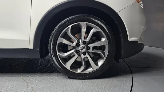 KG Mobility Tivoli LX 2WD 2015 21