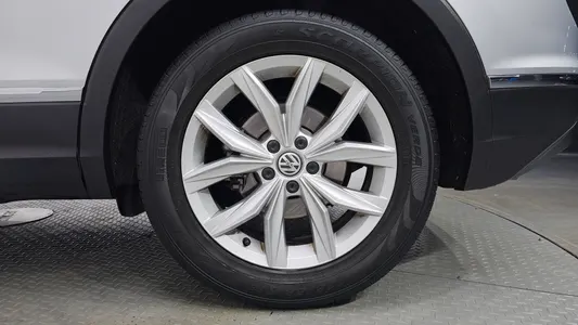 Volkswagen 2 2.0 TDI 2019 22