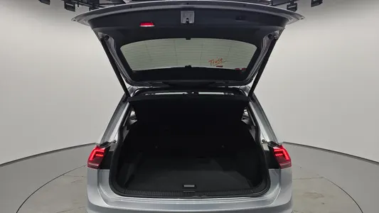 Volkswagen 2 2.0 TDI 2019 35