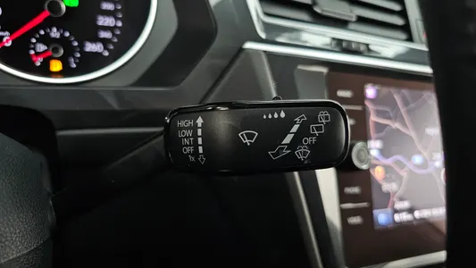 Volkswagen 2 2.0 TDI 2019 29