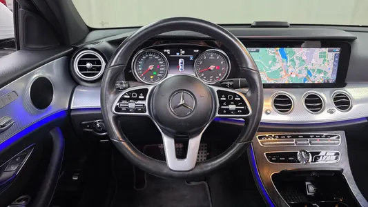 Mercedes-Benz E-Class W213 E250 2020 14