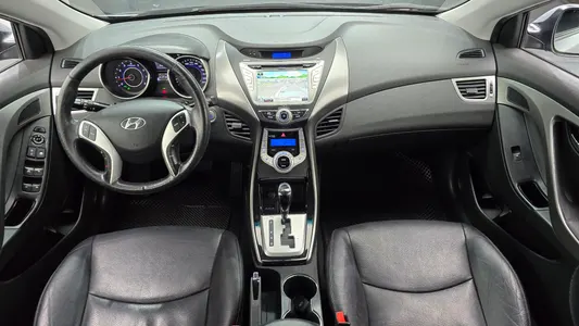 Hyundai MD M16 GDI 2012 7