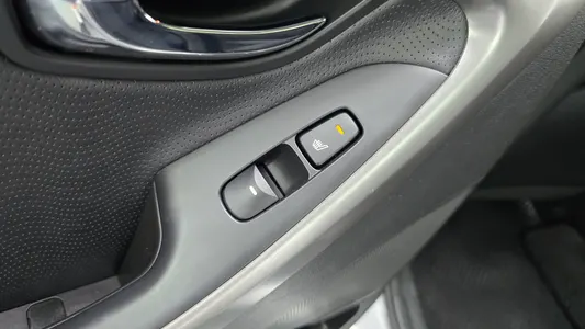 Hyundai MD M16 GDI 2012 18
