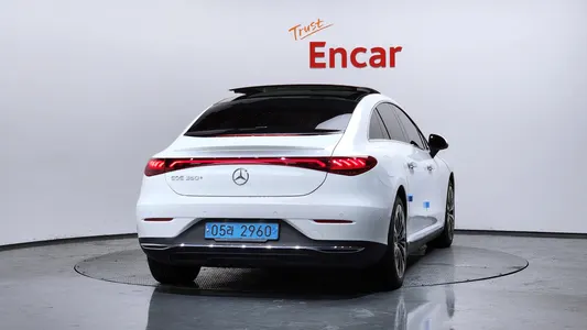 Mercedes-Benz EQE V295 EQE350+ 2023 4