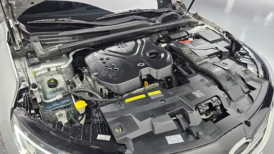 Renault Korea SM6 2.0 GDe RE 2016 6