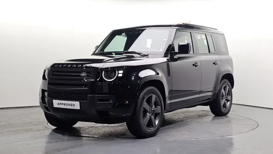 Land Rover (L663) 110 D300 X- HSE 2026
