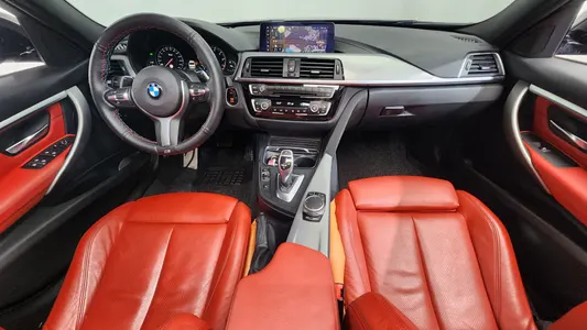 BMW 3 Series (F30) 330i M 2018 7
