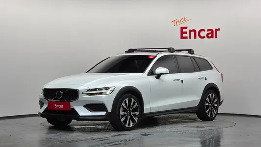 Volvo V60 2 B5 AWD 2024