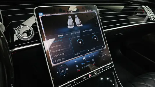 Mercedes-Benz S-Class W223 S580L 4MATIC 2021 33
