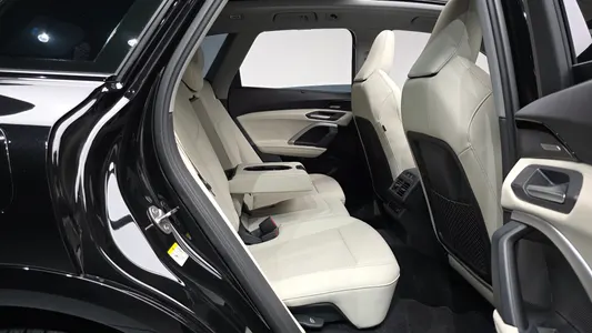 Audi Q5 (80A) 45 TFSI S Line 2025 10