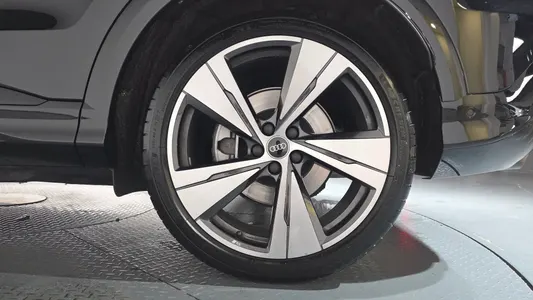 Audi Q5 (80A) 45 TFSI S Line 2025 21