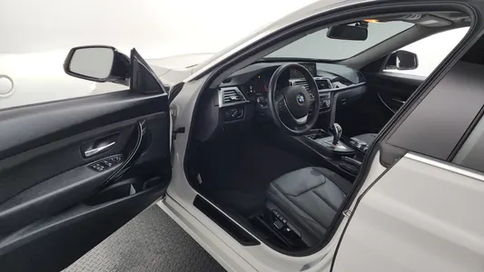 BMW 3 Series GT (F34) GT 320d xDrive 2020 10