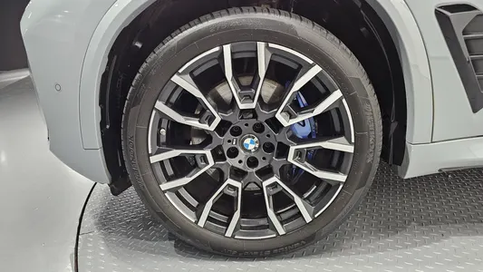 BMW X5 (G05) xDrive 40i M 2023 5