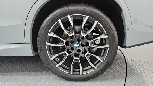 BMW X5 (G05) xDrive 40i M 2023 21