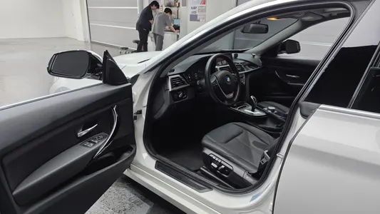 BMW 3 Series GT (F34) GT 320d xDrive 2019 10