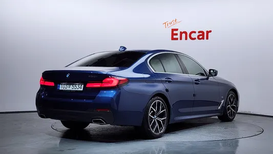 BMW 5 Series (G30) 530i M 2021