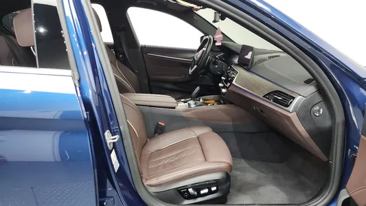 BMW 5 Series (G30) 530i M 2021 26