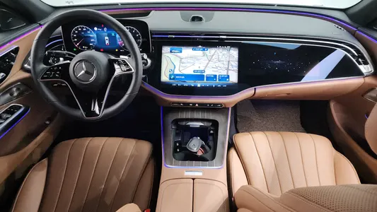 Mercedes-Benz E-Class W214 E300 4MATIC 2024 7