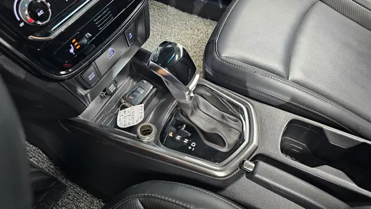 KG Mobility 베리 티볼리 1.5 2WD 2022 9