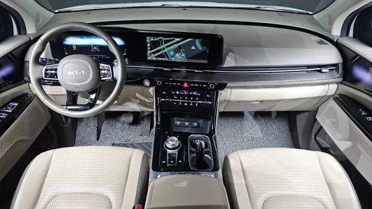 Kia Carnival 9 2022 7