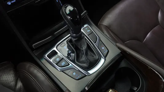 Hyundai Grandeur HG HG300 2015 9