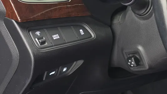 Hyundai Grandeur HG HG300 2015 19