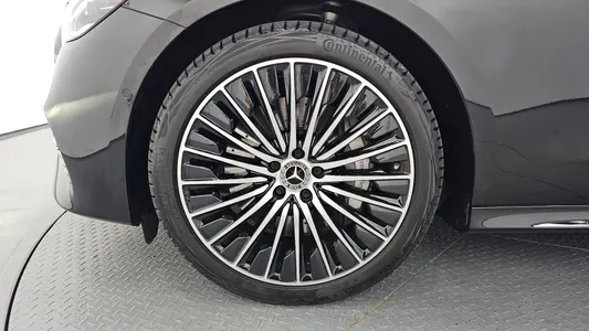 Mercedes-Benz E-Class W214 E450 4MATIC 2024 5