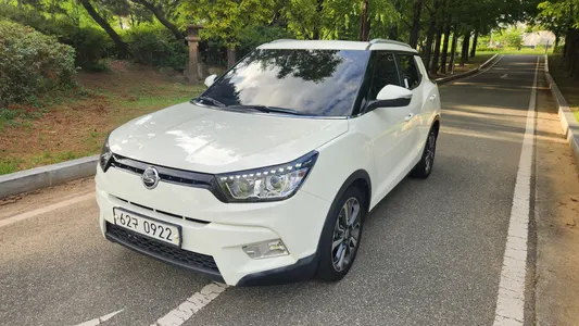 KG Mobility Tivoli LX 2WD 2016