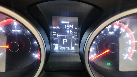 KG Mobility Tivoli LX 2WD 2016 16