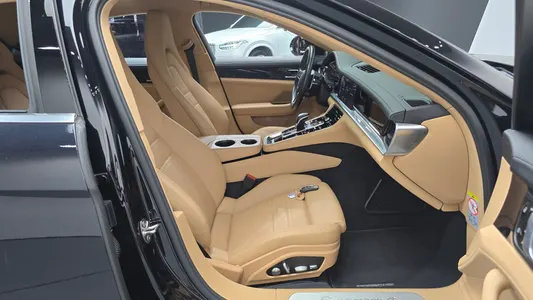 Porsche (971) 3.0 AWD 2020 11
