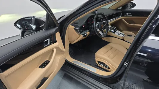 Porsche (971) 3.0 AWD 2020 10