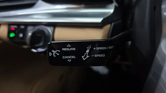 Porsche (971) 3.0 AWD 2020 27