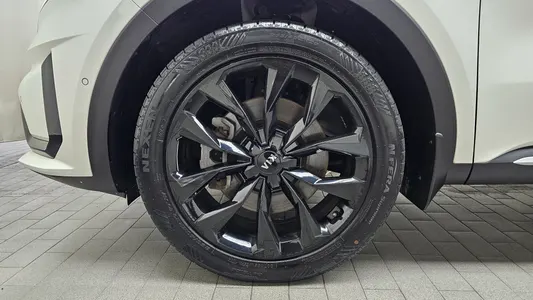 Kia 4 2.5T 2WD 2021 5