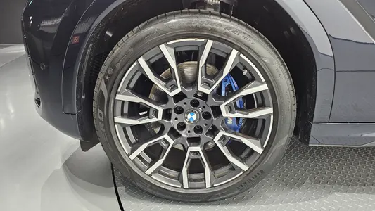 BMW X6 (G06) xDrive40i M 2024 5