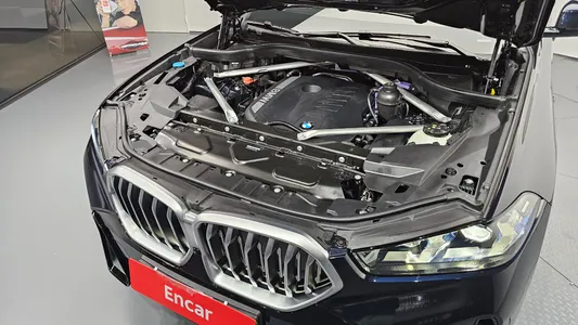 BMW X6 (G06) xDrive40i M 2024 6