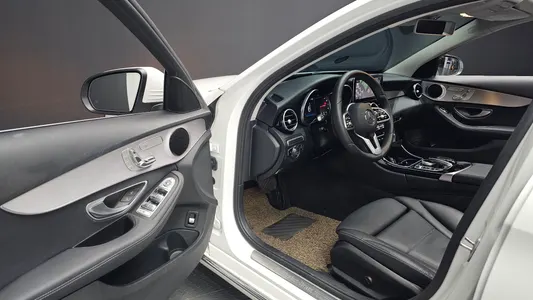 Mercedes-Benz C-Class W205 C200 2020 9