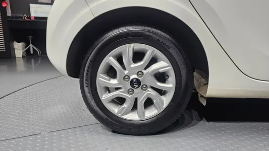 Kia (JA) 2017 5