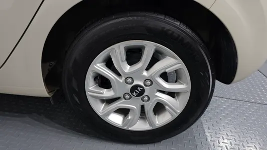Kia (JA) 2017 21