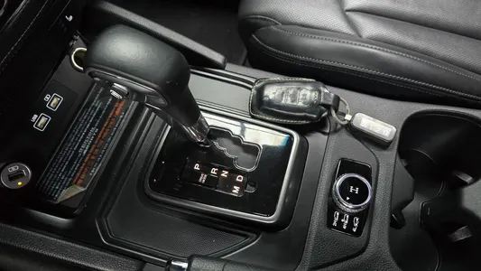 KG Mobility 렉스턴 스포츠 칸 2.2 4WD 2023 9