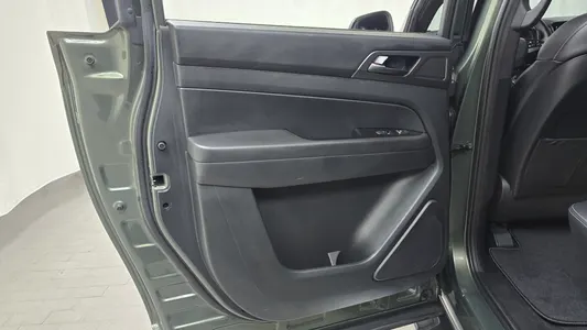 KG Mobility 렉스턴 스포츠 칸 2.2 4WD 2023 25