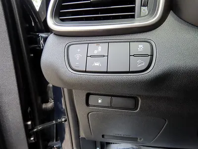 Kia 쏘렌토 2.2 2WD 2019 12