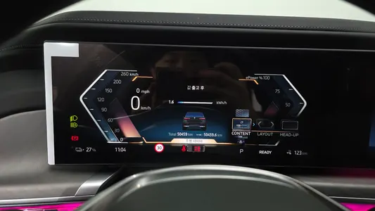 BMW i7 (G70) xDrive 60 2023 8