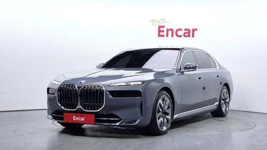 BMW i7 (G70) xDrive 60 2023