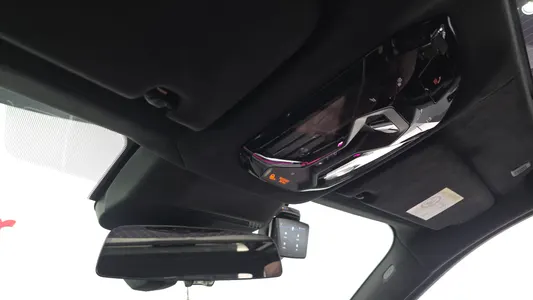 BMW i7 (G70) xDrive 60 2023 20