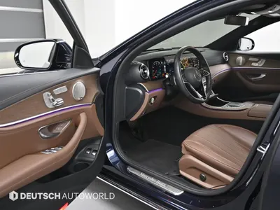Mercedes-Benz E-Class W213 E300e 4MATIC 2022 11