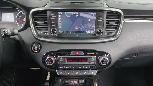Kia 쏘렌토 2.0 2WD 2018 13